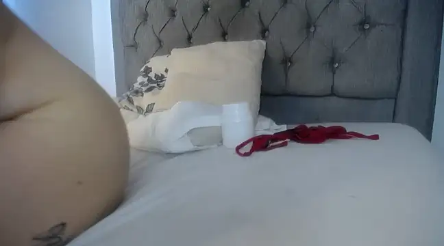 Lillebbw online show from 02/01/25, 02:34