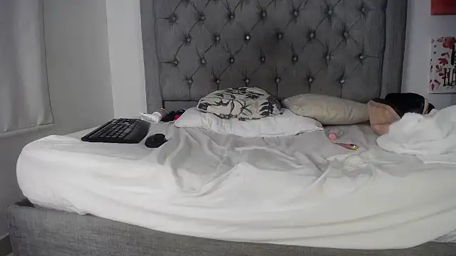 Lillebbw online show from 03/01/25, 05:31