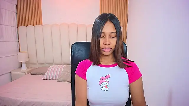 Celesteevanss  online show from 02/02/26, 07:45