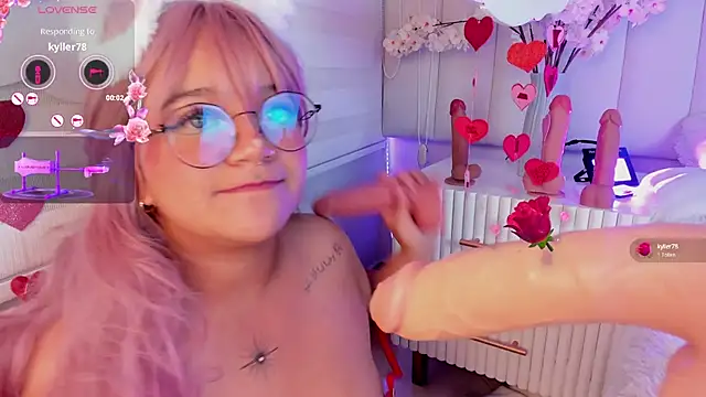 Snapshot of Sally__Walker chatting on 02/14/25, 10:25 Sally Walker online show from 02/14/25, 10:25