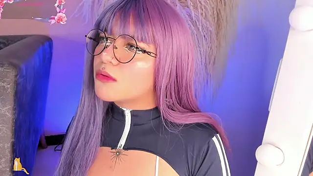 Snapshot of Sally__Walker chatting on 03/05/25, 07:17 Sally Walker online show from 03/05/25, 07:17