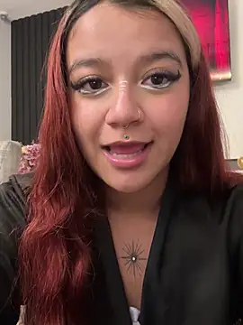 Snapshot of Sally__Walker chatting on 03/13/25, 06:48 Sally Walker online show from 03/13/25, 06:48