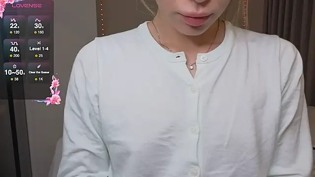 Snapshot of Elis_Fox chatting on 01/14/26, 09:04 Elis Fox online show from 01/14/26, 09:04