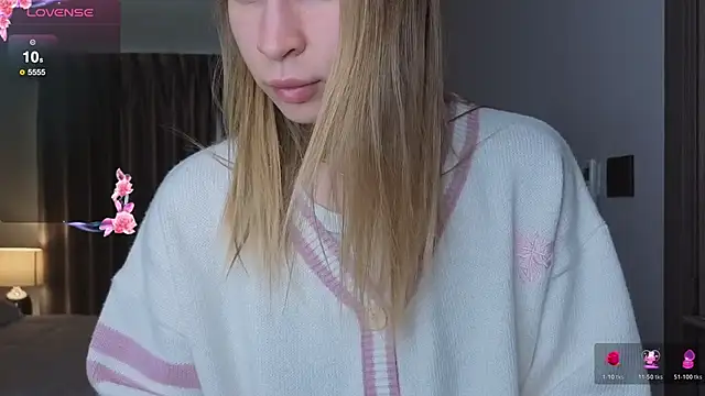 Snapshot of Elis_Fox chatting on 02/01/26, 09:08 Elis Fox online show from 02/01/26, 09:08