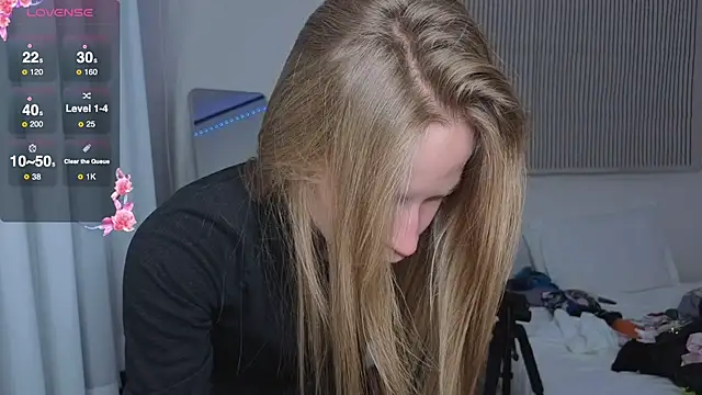 Snapshot of Elis_Fox chatting on 02/13/26, 07:04 Elis Fox online show from 02/13/26, 07:04