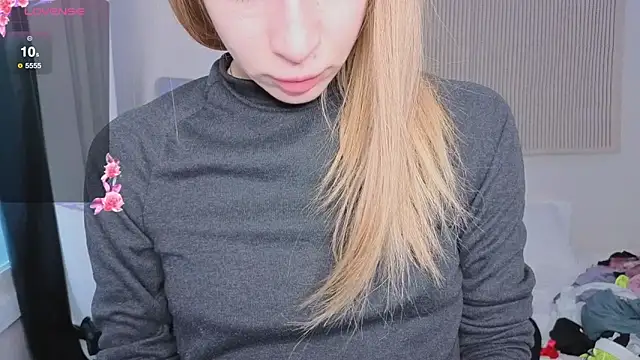 Snapshot of Elis_Fox chatting on 02/15/26, 07:05 Elis Fox online show from 02/15/26, 07:05