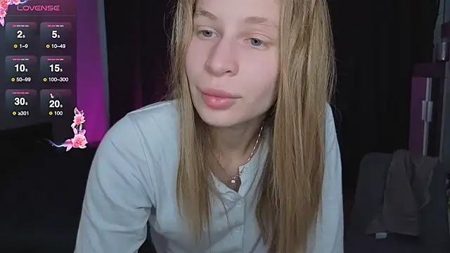 Snapshot of Elis_Fox chatting on 02/24/26, 11:08 Elis Fox online show from 02/24/26, 11:08