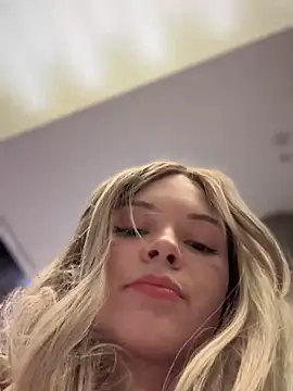 Times  Square online show from 12/14/24, 06:02