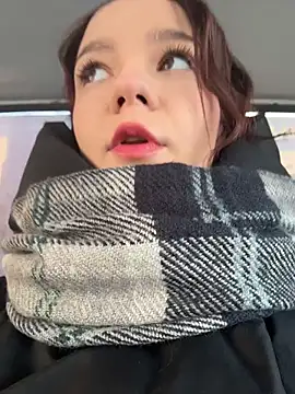 Times  Square online show from 12/04/25, 02:32