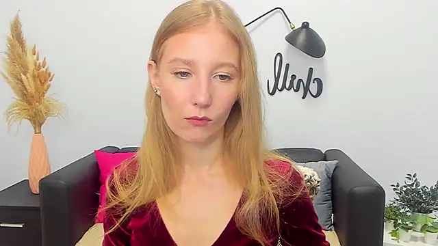 LolaWilsons online show from 09/29/25, 09:14