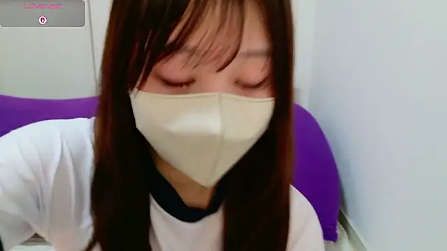 Snapshot of sara-a-jp chatting on 11/20/25, 09:42 sara-a-jp online show from 11/20/25, 09:42