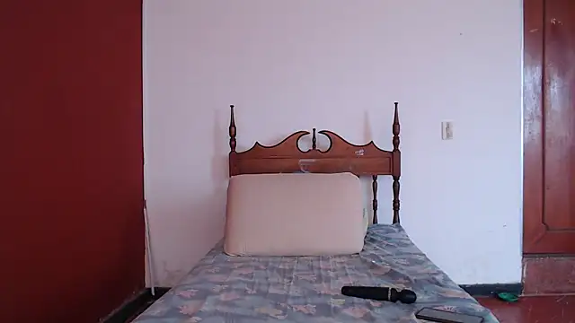 Freyja eter online show from 09/28/25, 04:23