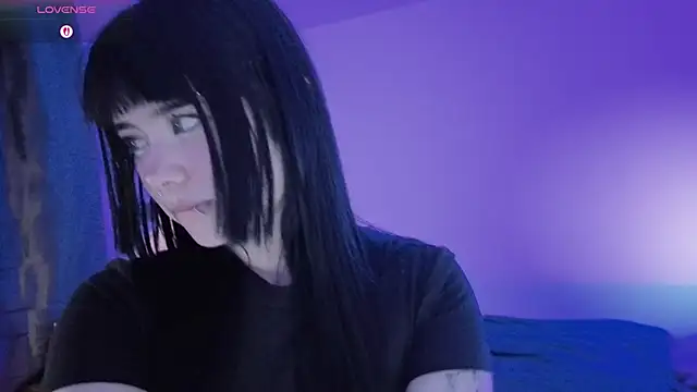 Snapshot of sweet_soup chatting on 09/18/25, 02:13 sweet soup online show from 09/18/25, 02:13