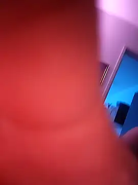 Snapshot of Scottydoesntknow1234 chatting on 02/18/25, 12:17 Scottydoesntknow1234 online show from 02/18/25, 12:17