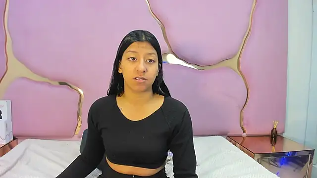 VaneLin18 online show from 11/14/25, 08:29