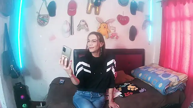 alexxa dirty online show from 05/20/26, 09:43