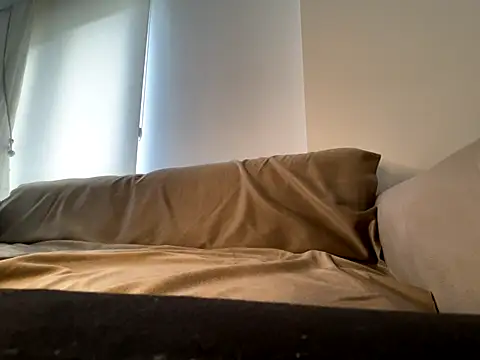 khaaleesiii online show from 09/15/25, 08:14