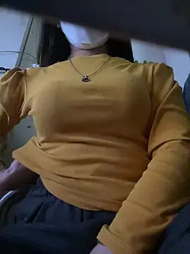 Tuongvy05 online show from 12/16/24, 03:00