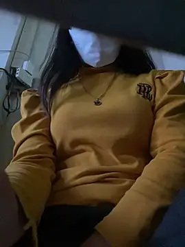 Tuongvy05 online show from 12/19/24, 01:51