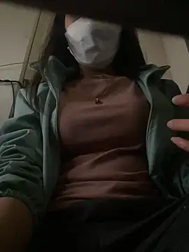 Tuongvy05 online show from 12/21/24, 01:21