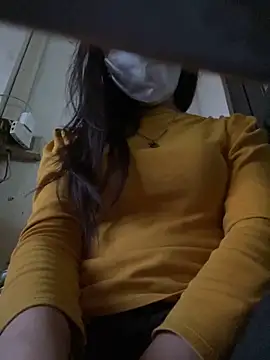 Tuongvy05 online show from 12/23/24, 03:01