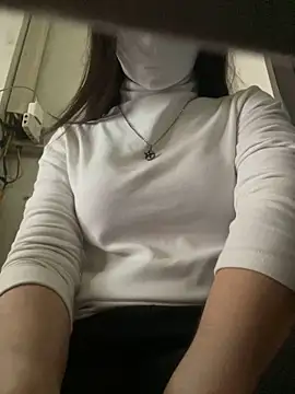 Tuongvy05 online show from 12/27/24, 02:25