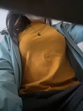 Tuongvy05 online show from 12/29/24, 07:06