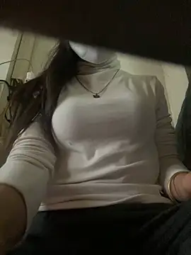 Tuongvy05 online show from 12/31/24, 12:43