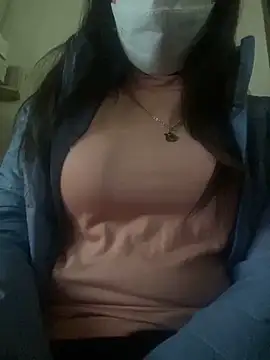 Tuongvy05 online show from 01/15/25, 01:52