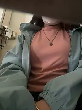 Tuongvy05 online show from 01/22/25, 07:25