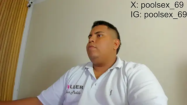 Poolsex 69 online show from 09/23/25, 06:55