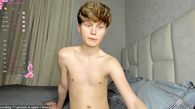 christian di0r online show from 11/11/25, 05:57