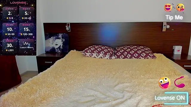 Snapshot of Hanna_Becrett17 chatting on 02/02/25, 12:13 Hanna Becrett17 online show from 02/02/25, 12:13