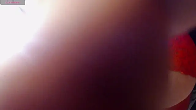 Snapshot of LiaTaylorr chatting on 04/14/26, 05:19 LiaTaylorr online show from 04/14/26, 05:19