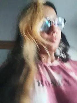 blvckbabyweed07 online show from 04/01/26, 11:33