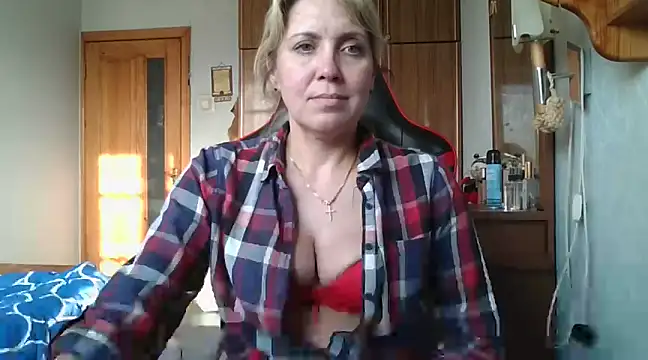 IrinaB1 online show from 02/28/25, 01:47