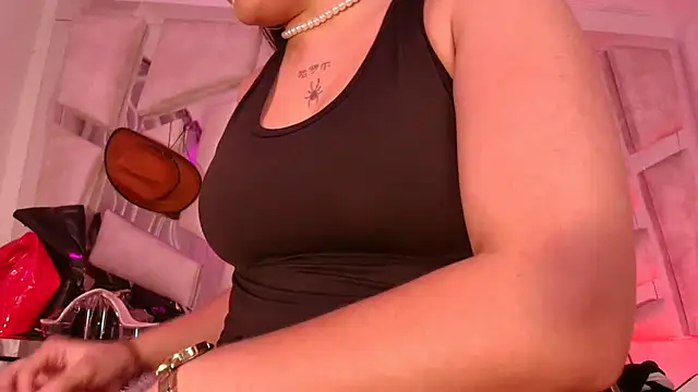 Snapshot of Susana_hank2 chatting on 03/08/26, 08:23 Susana hank2 online show from 03/08/26, 08:23