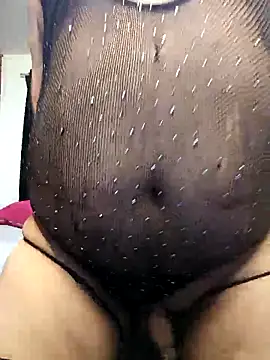 Snapshot of valenthottie chatting on 11/09/25, 01:26 valenthottie online show from 11/09/25, 01:26