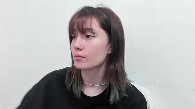 lizzy davis 1 online show from 12/19/24, 03:29