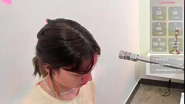 lizzy davis 1 online show from 01/05/25, 03:32