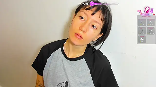 lizzy davis 1 online show from 05/09/26, 04:06