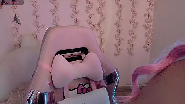 Snapshot of Haelycute chatting on 04/17/26, 01:52 Haelycute online show from 04/17/26, 01:52