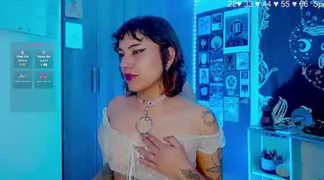 melissahowl online show from 12/12/24, 01:10