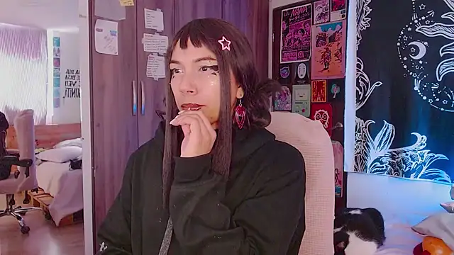 Snapshot of melissahowl chatting on 11/05/25, 06:08 melissahowl online show from 11/05/25, 06:08