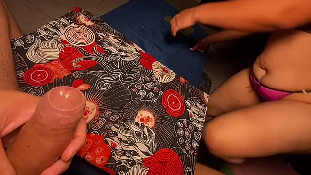 Elithee  ass    online show from 10/03/25, 08:44