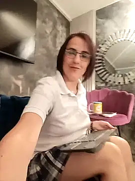 IsisBlake online show from 09/26/25, 05:28