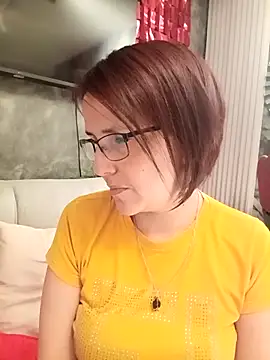 IsisBlake online show from 12/18/25, 04:46