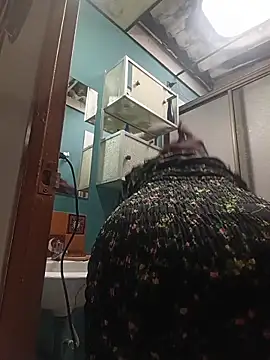 IsisBlake online show from 02/18/26, 04:47