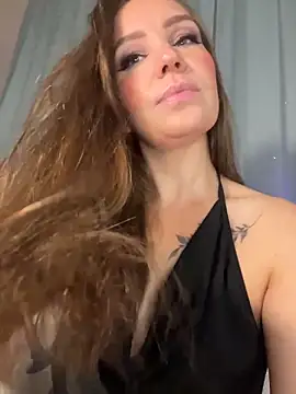 Snapshot of _Your_Pleasure_ chatting on 10/27/25, 05:33  Your Pleasure  online show from 10/27/25, 05:33