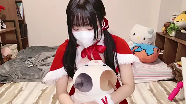 Mia--meow online show from 12/24/24, 10:22